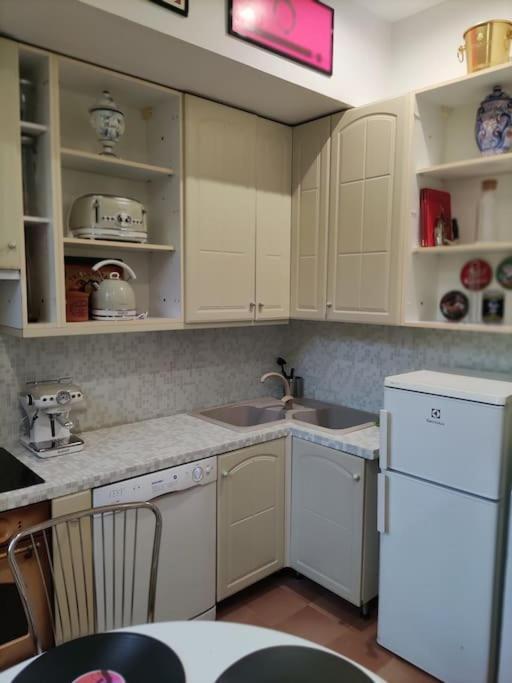 Colosseo Vintage Apartment ローマ エクステリア 写真